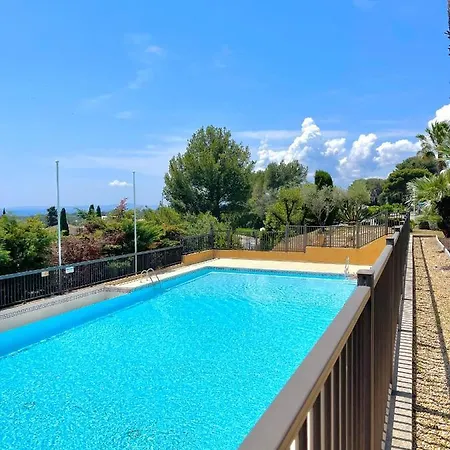 Vue Exceptionnelle Saint-Raphael (Var)